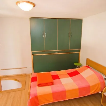 Apartment Sanda *